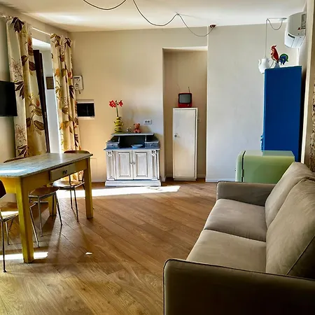 Il Balconcino Del Centro Storico 토리노